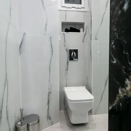 Center Marble 40sqm Gas Heating 2smarttv Optical Fiber - Secured24h Private Entrance *