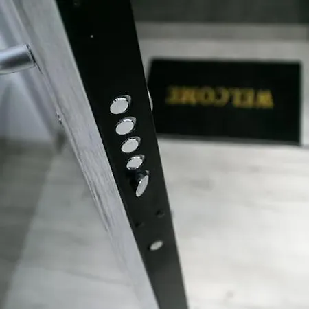 Apartment Center Marble 40sqm Gas Heating 2smarttv Optical Fiber - Secured24h Private Entrance Thessaloniki
